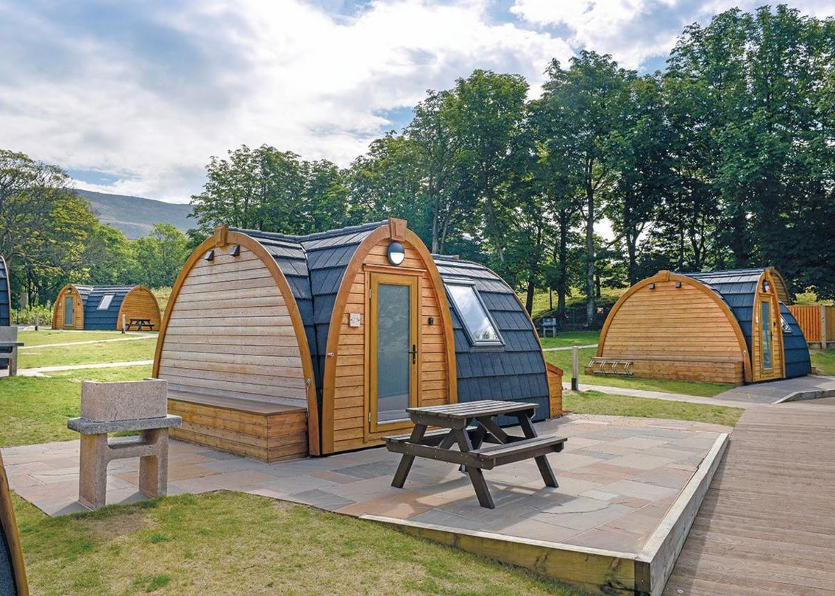 ホテル Dovestone Holiday Park Greenfield  エクステリア 写真